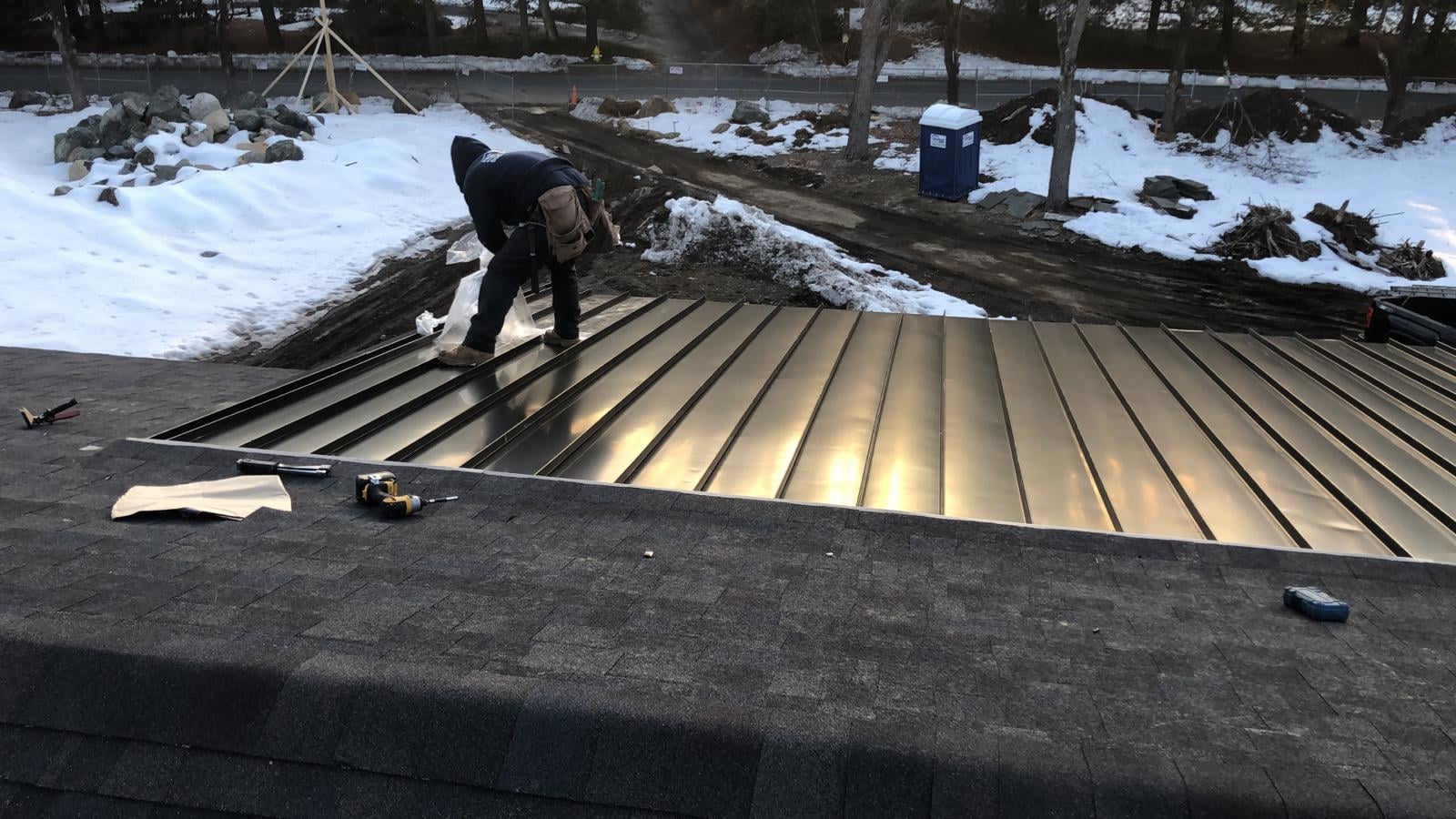Roof Complete Replacement Services